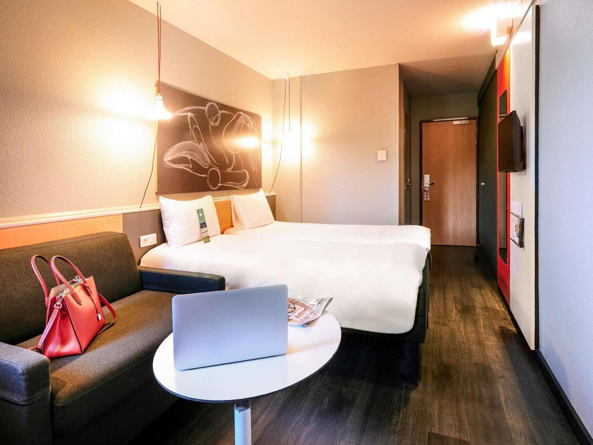 ไอบิส ลียง แกร์ลอง มูซี เด กงฟลูอองซ์ Hotel ภายนอก รูปภาพ